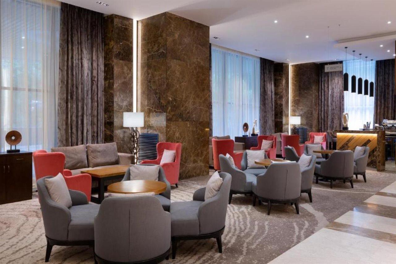 Doubletree By Hilton Almaty Hotell Eksteriør bilde